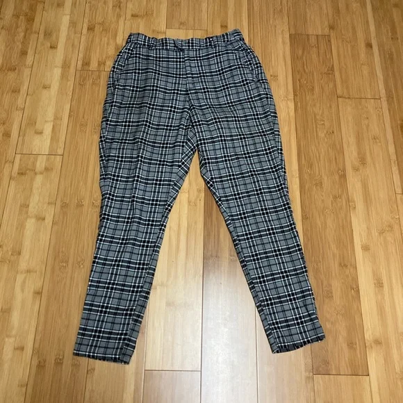 Hot Topic Pants Jumpsuits Hot Topic Black White Plaid Pants